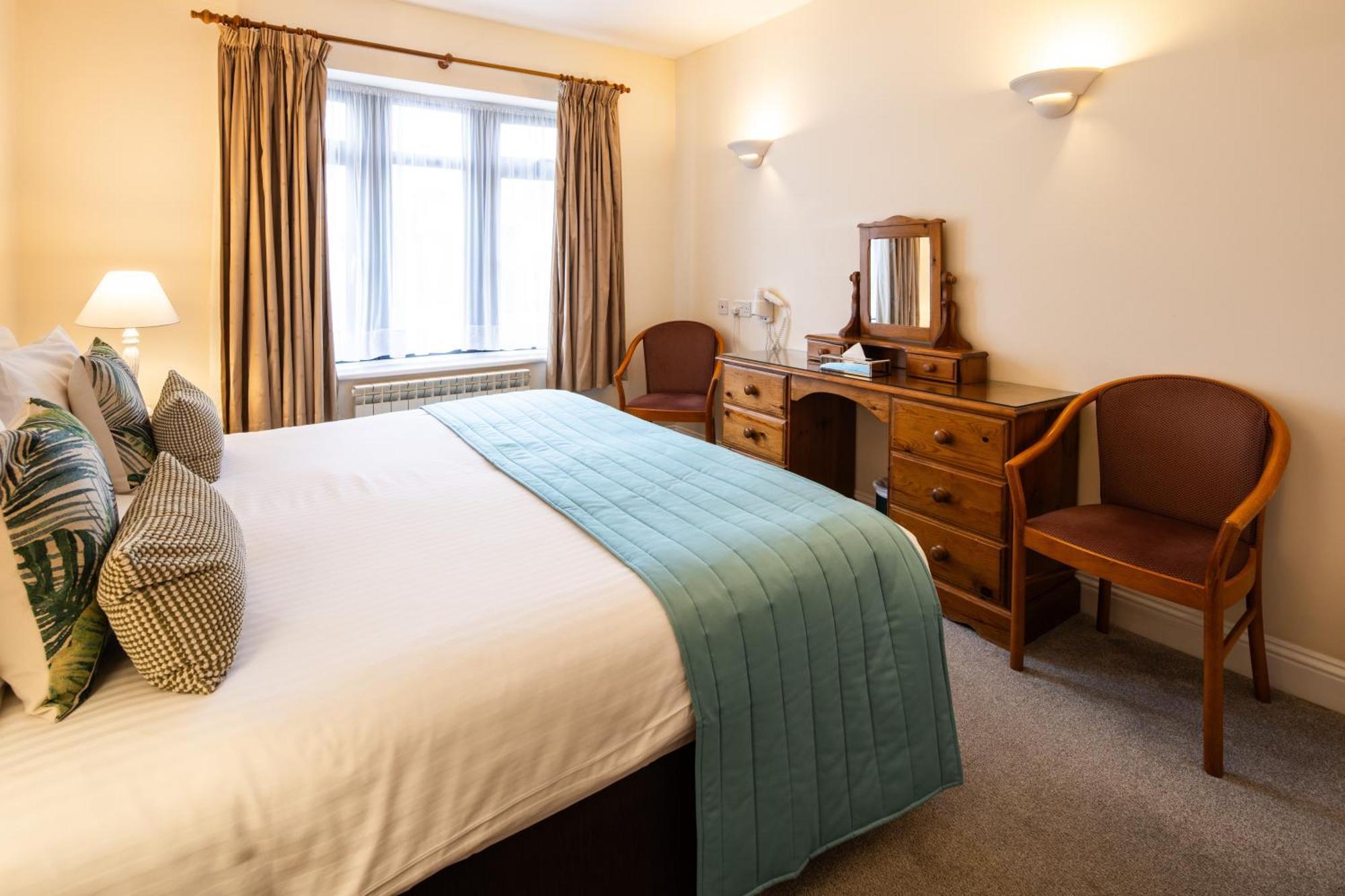 The Uplands Apartments Saint Helier Jersey Buitenkant foto